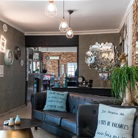 Hotel L'horloge Gourmande 3*