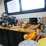 L'horloge Gourmande 3* Donzère