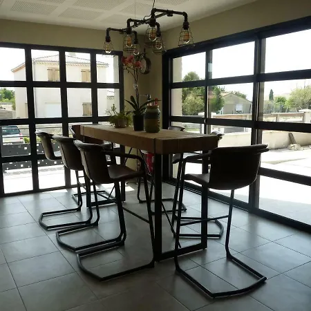 L'horloge Gourmande Hotell 3*
