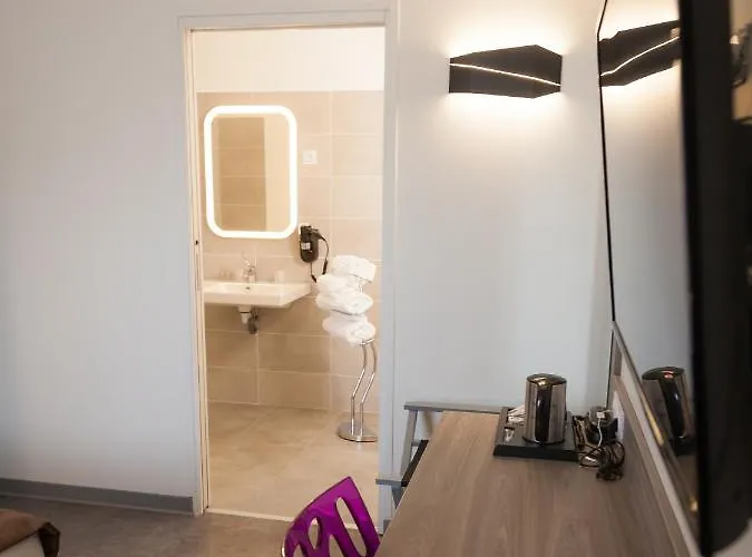 L'horloge Gourmande Hotel 3*